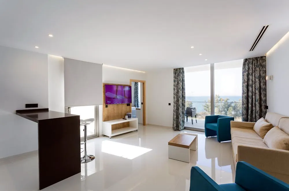Sirenis Hotel Club Aura San José